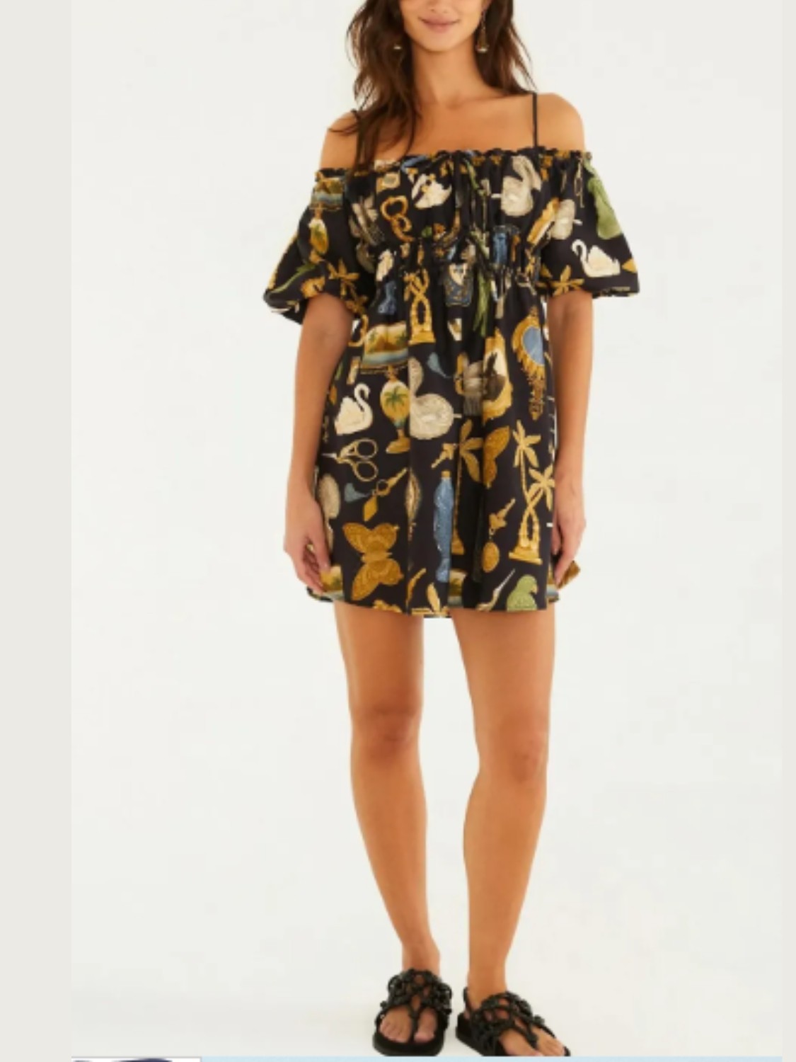 Vestido Curto Bielo Preto