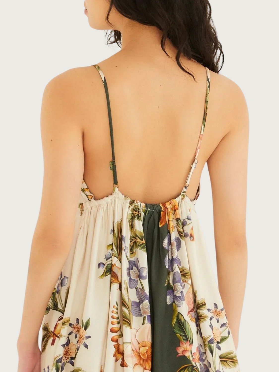 Vestido Curto Natureza Floral Verde