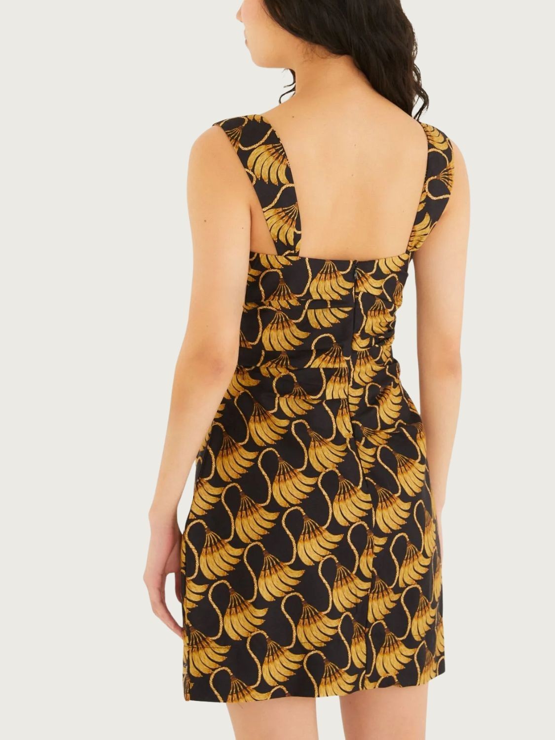 Vestido Curto Banana Tassel Mini