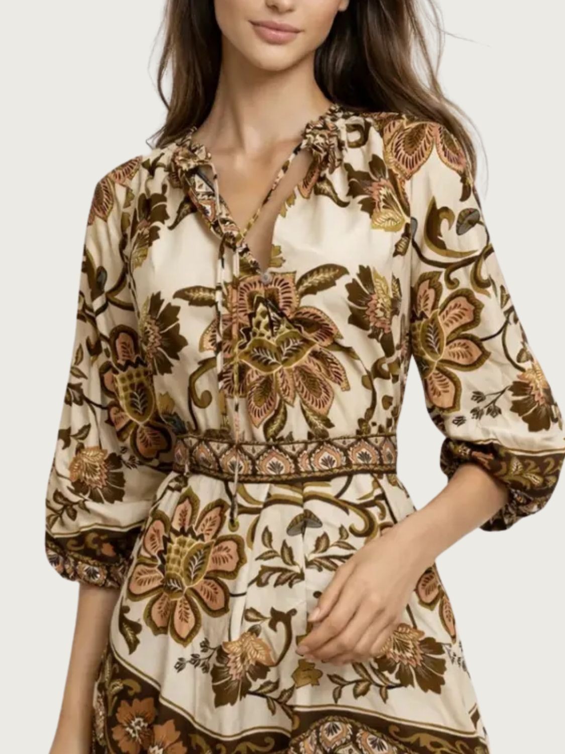 Vestido Curto Romance de Pássaro