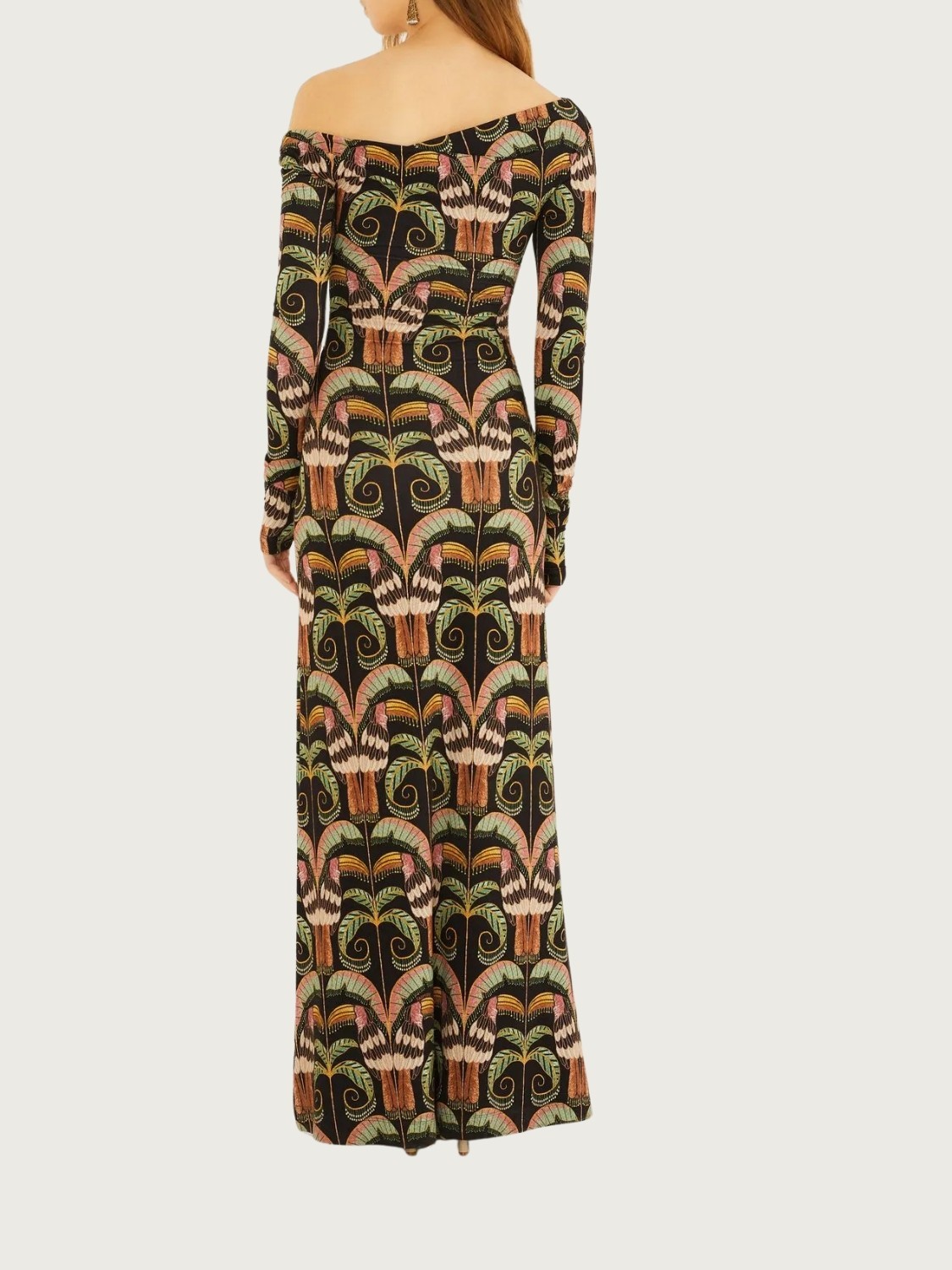 Vestido Midi Floral Farm Preto em Viscose e Elastano Corte Reto