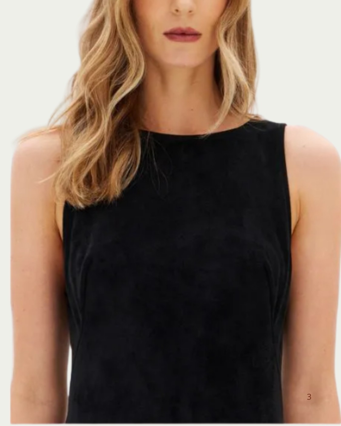 Vestido Longo Preto Lança Perfume em Suede Sem Mangas Elegante