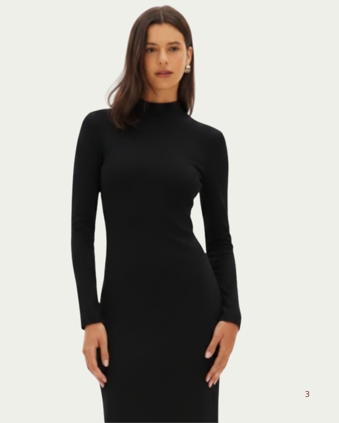 Vestido Midi Preto Lança Perfume com Mangas Longas e Gola Alta