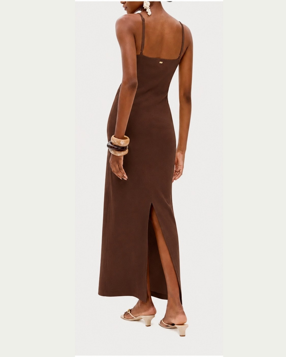 Vestido Longo Marrom Lança Perfume em Viscose Decote V com Alças Crochet